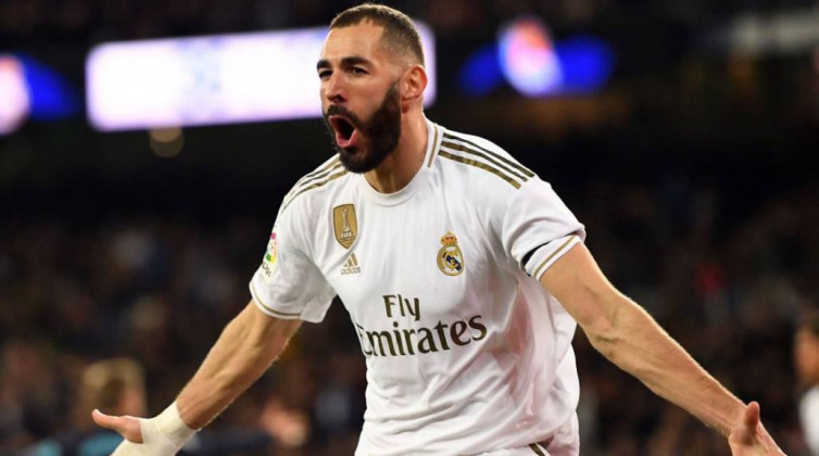 Biografi Lengkap Karim Benzema